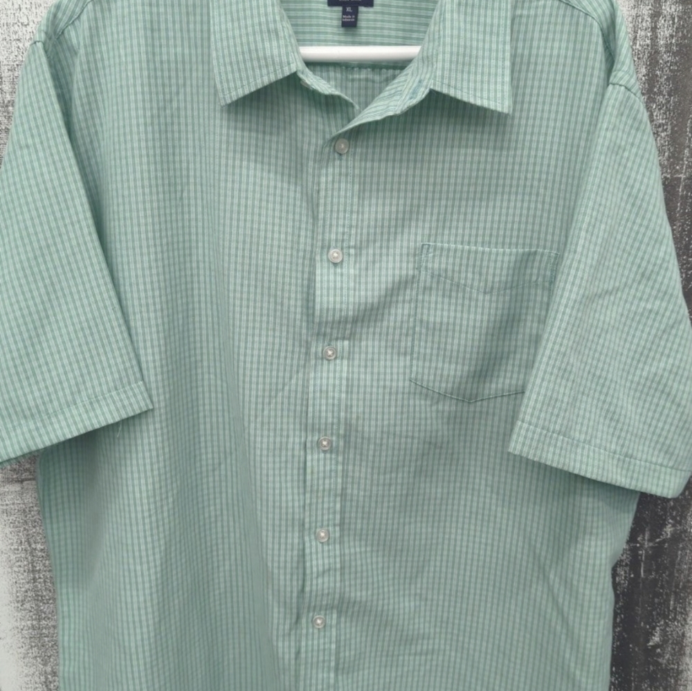 Croft and Barrow, Button Down shirt